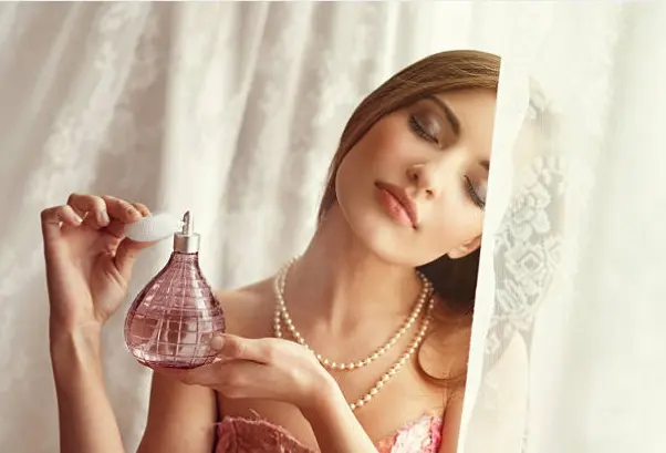 sitio abdomen Catarata Top 13 Mejores tiendas de perfumes de marcas baratos en USA