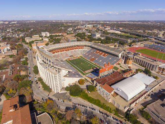 Darrell K. Royal – Texas Memorial Stadium, una de las mejores cosas que hacer en Austin