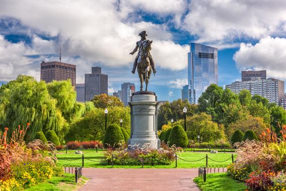 El Monumento a George Washington en el Jardín Público para una pieza sobre las mejores cosas que hacer en Boston