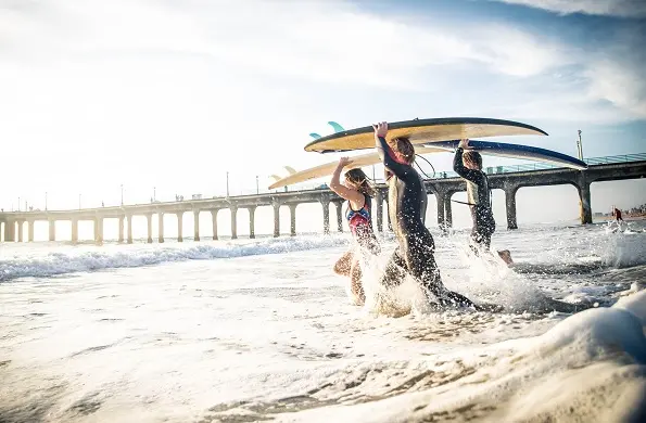 surfers en California