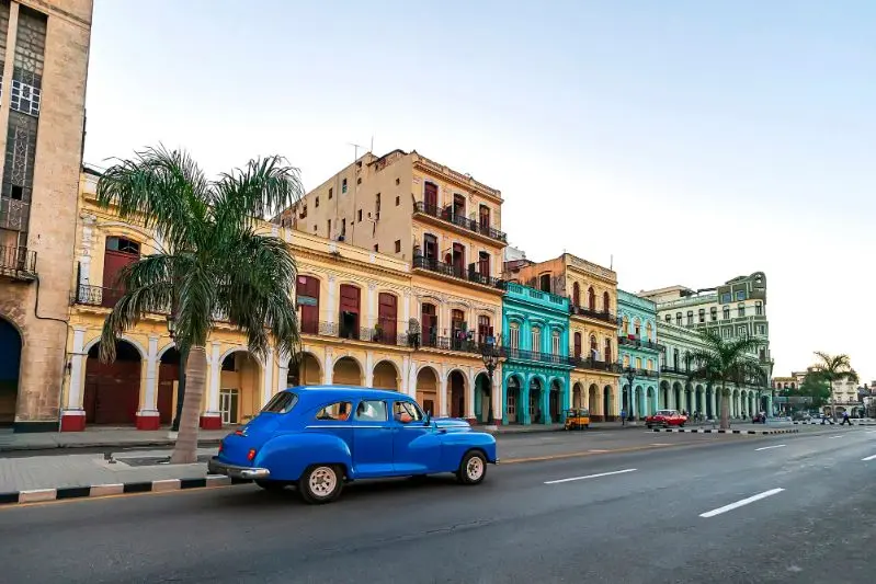 cuanto cuesta el seguro medico para viajar a cuba