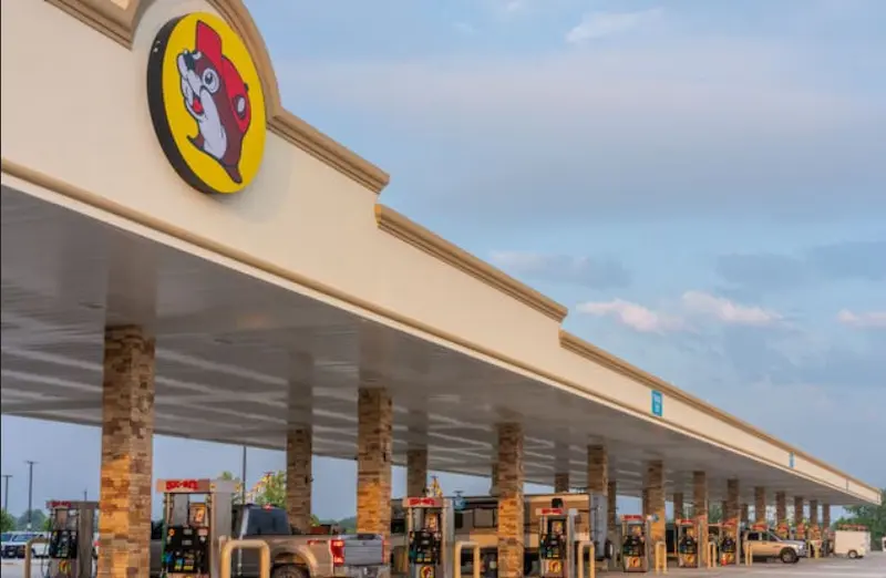 Gasolinera Más Grande de Estados Unidos