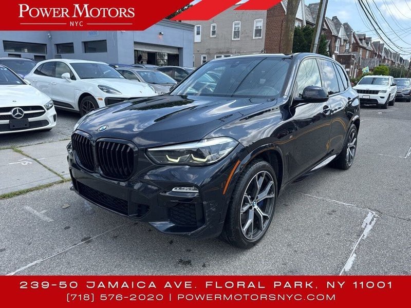 Un BMW X5 usado, un ejemplo de vehículo de lujo que puedes encontrar. Un BMW X5 usado, un ejemplo de vehículo de lujo que puedes encontrar.
